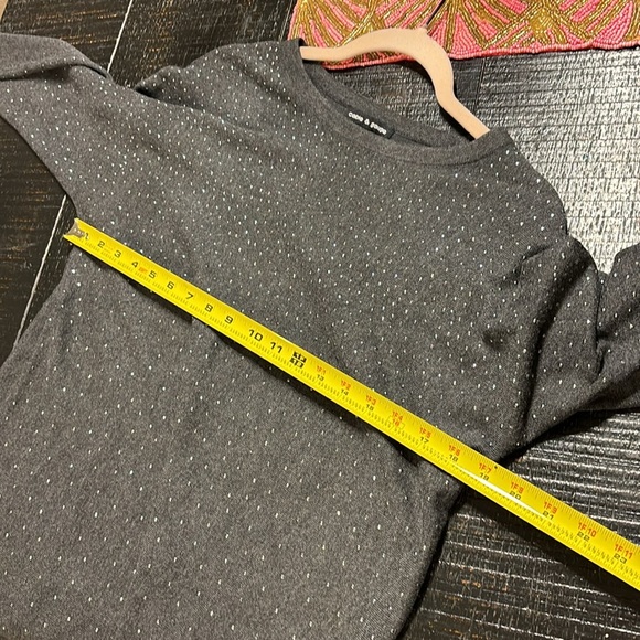 🎈4 LISTINGS FOR $20! Cable & Gauge Dark Gray Pullover sweater wStud Accents XL - Picture 5 of 6